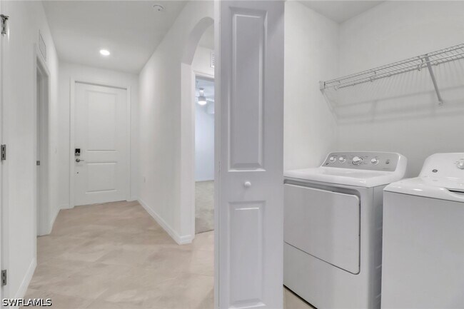 Building Photo - 5749 Double Eagle Cir