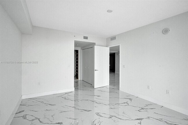 Building Photo - 330 Sunny Isles Blvd