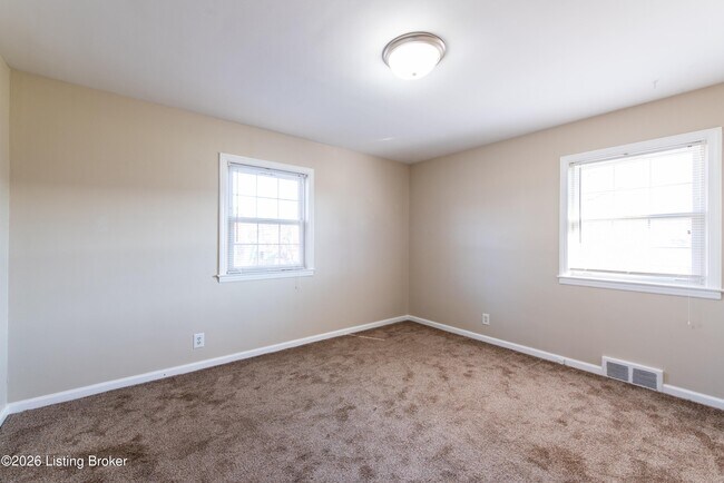 Building Photo - 18 Cardwell Way