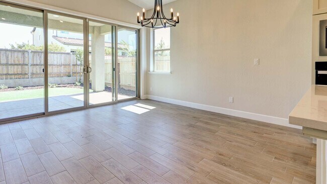Building Photo - Brand new Home in Riverstone