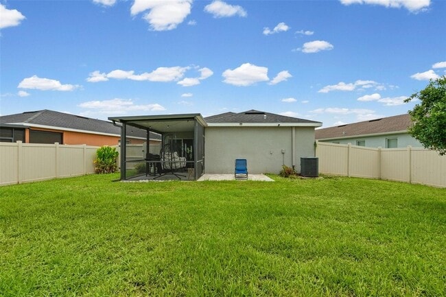 Building Photo - 10966 High Noon Trl