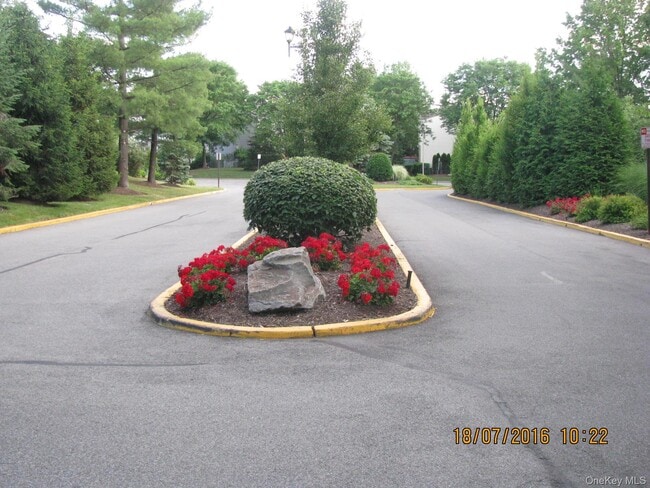 Building Photo - 40 Aspen Ct