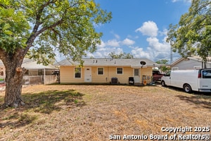 Building Photo - 207 Michael