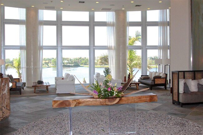 Building Photo - 2681 N Flamingo Rd