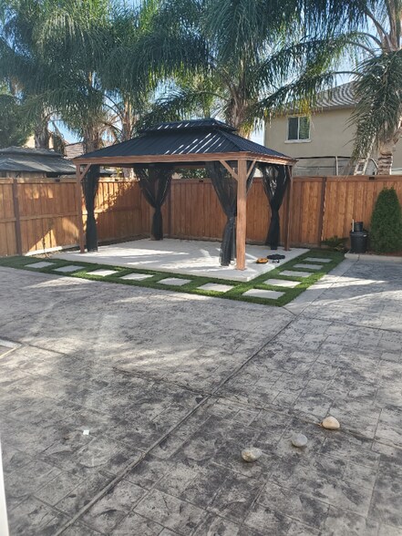 Building Photo - 862 Shearwater Rd