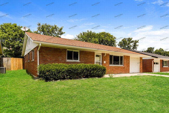 Building Photo - 2974 Libra Ln