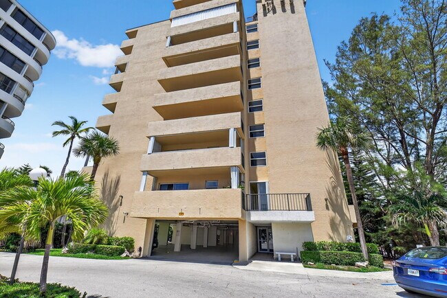Building Photo - 3581 S Ocean Blvd