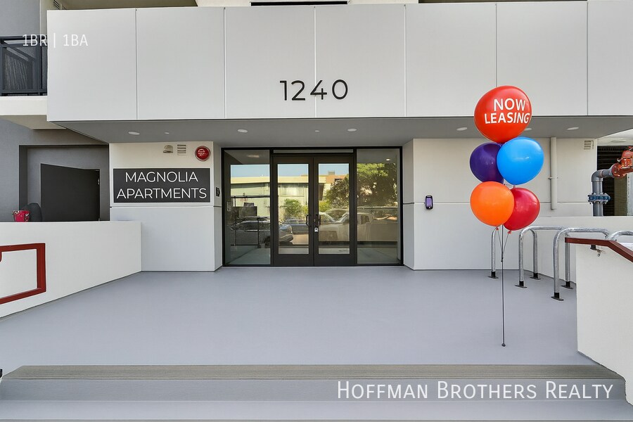 Building Photo - 1240 Magnolia Ave