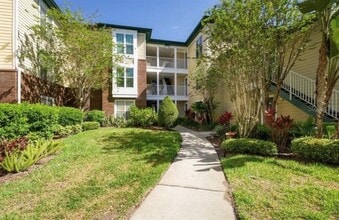 Building Photo - 4107 Chatham Oak Ct