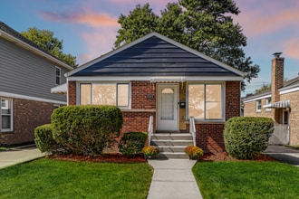 Building Photo - 3522 George St