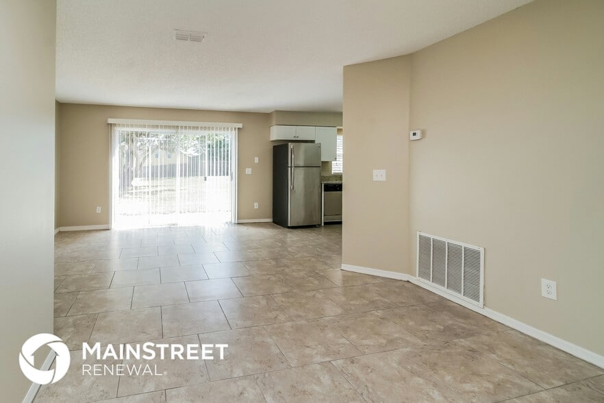 Building Photo - 11339 Mandarin Dr