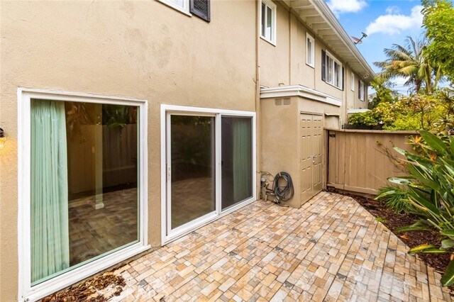 Building Photo - 1741 Tustin Ave