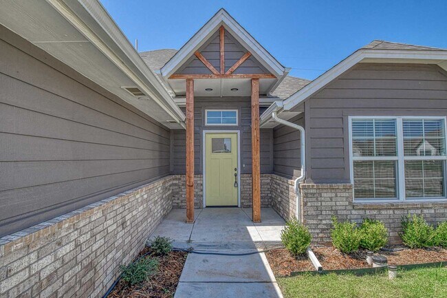 Building Photo - Beautiful Home in Summit Lakes!