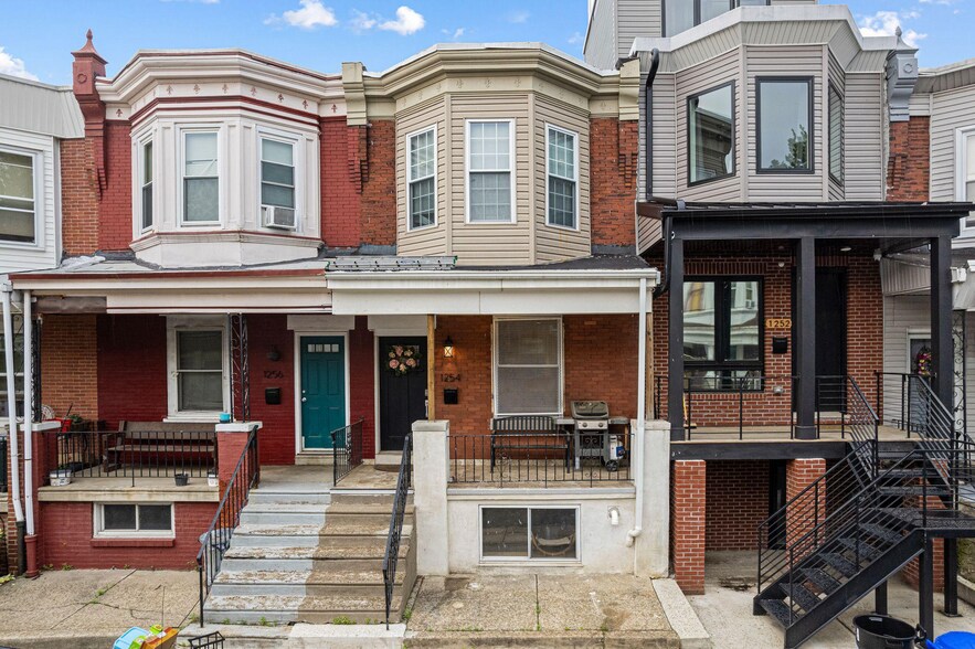 Building Photo - 1254 S Peach St