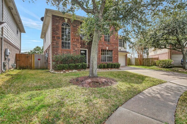 Building Photo - 2939 Sailors Moon Dr