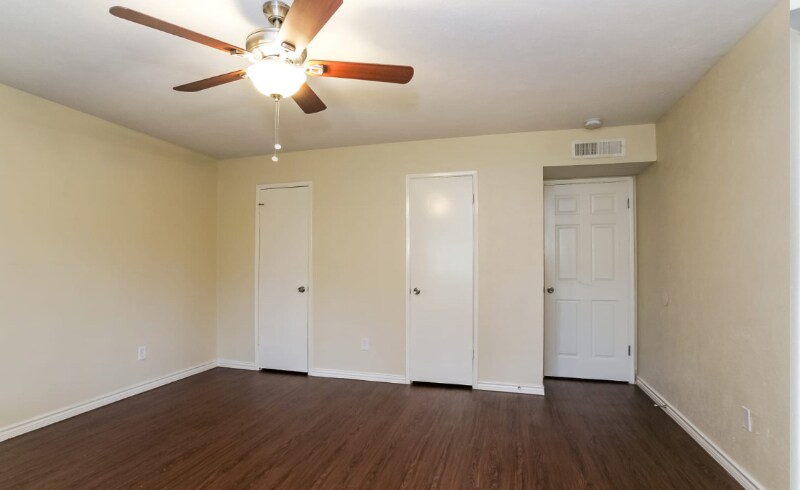 Building Photo - 14117 Edenglen Dr