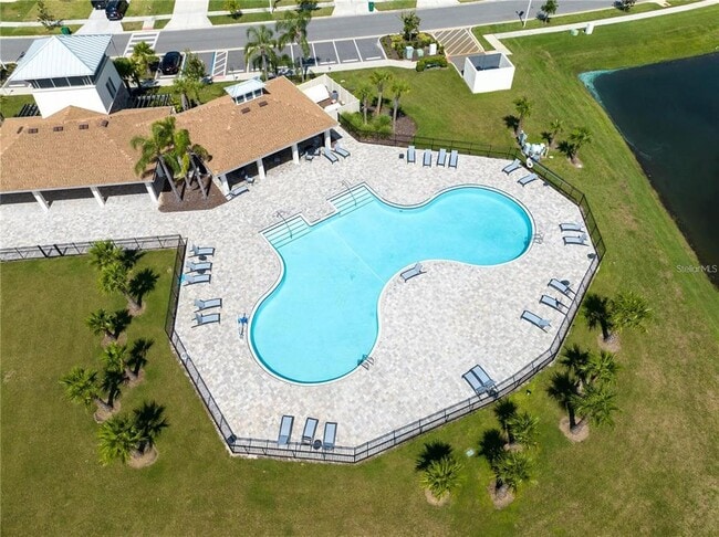 Building Photo - 38336 Sonnet Landing Ave