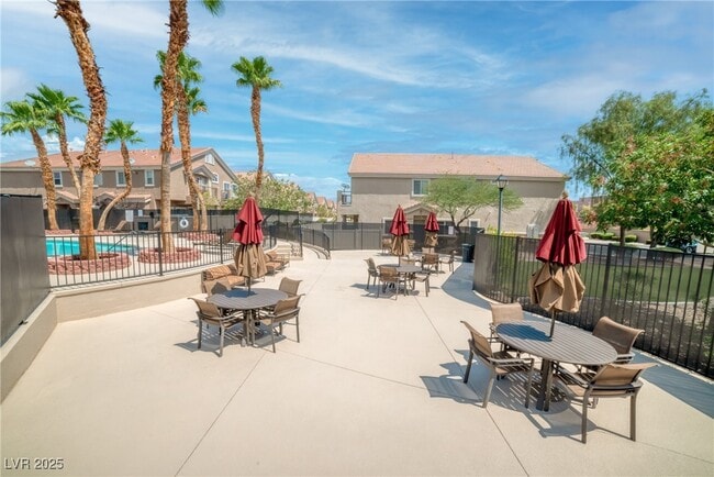 Building Photo - 10011 Diamond Summit Ct