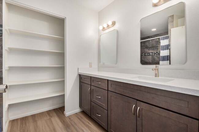 Building Photo - Huge North Scottsdale Home on 1/2 acre