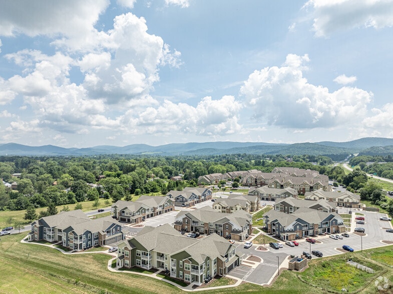 Community - Windigrove Apartments