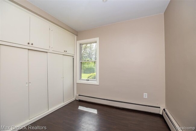 Building Photo - 16239 Madoline St
