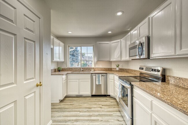 Building Photo - 3 bedroom Eagle home