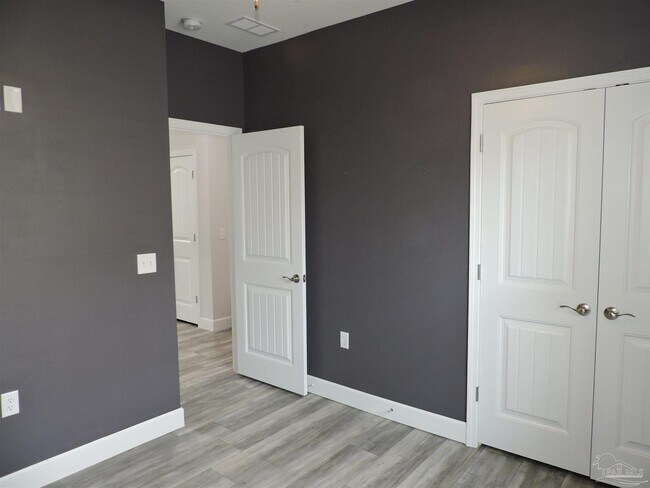 Building Photo - 5308 Cambria Dr