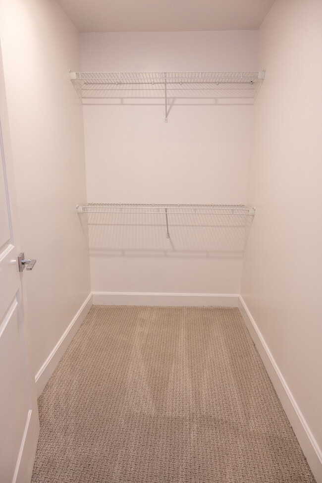 2304 | Spacious Closets - ArriveKC Condos
