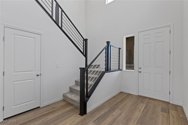 Building Photo - 3055 Magnolia Rnch Ave