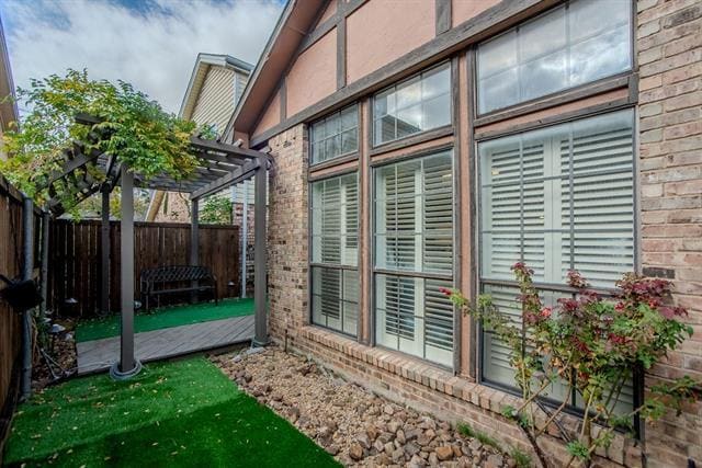 Building Photo - 3216 San Jacinto St