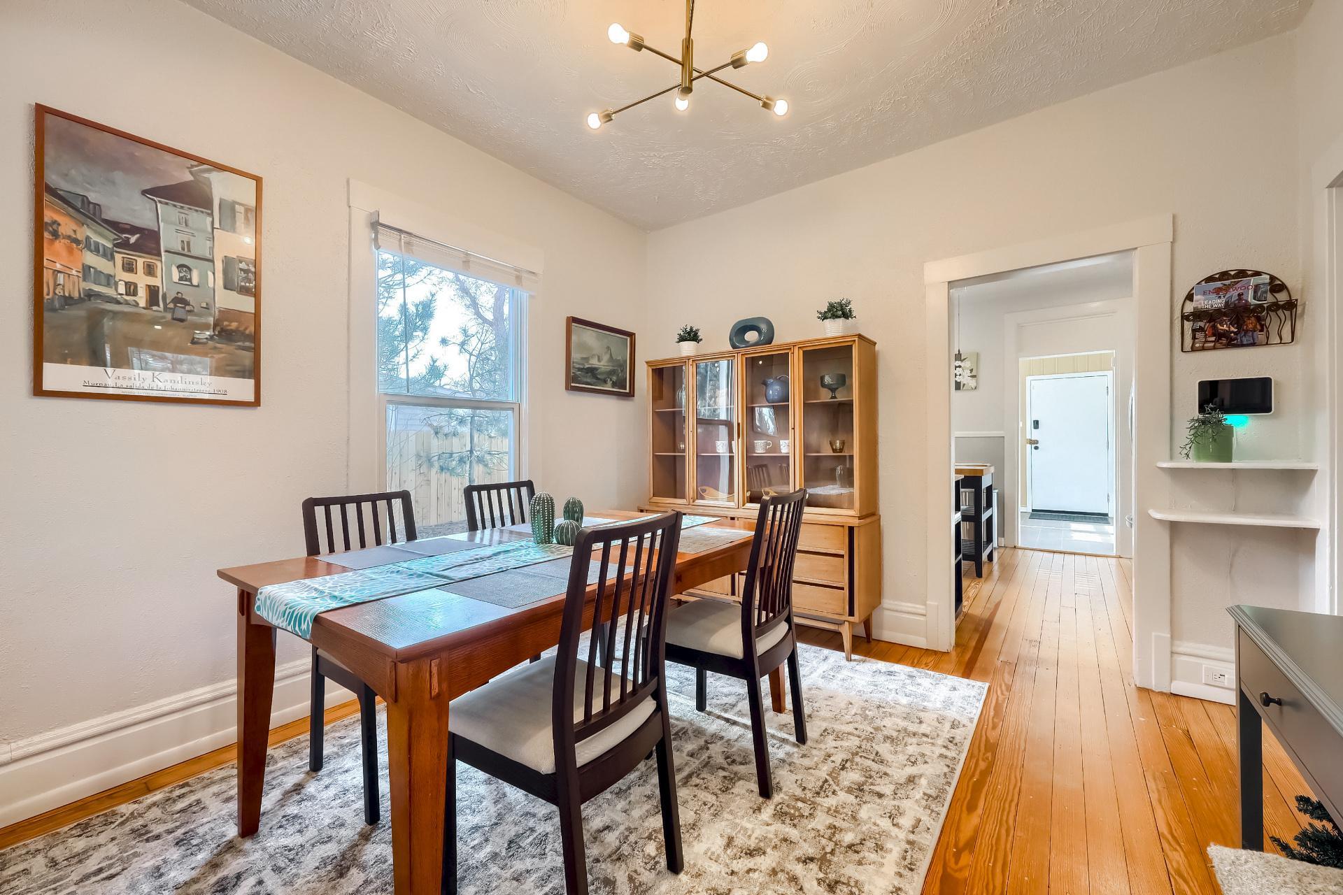 Building Photo - 3039 S Bannock St