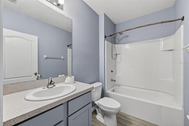 Building Photo - 4042 Wayfarer Wy