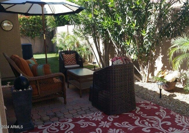 Building Photo - 3332 N Sunaire