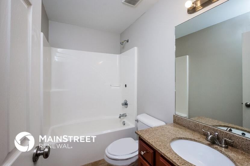 Building Photo - 11502 Top Walnut Loop