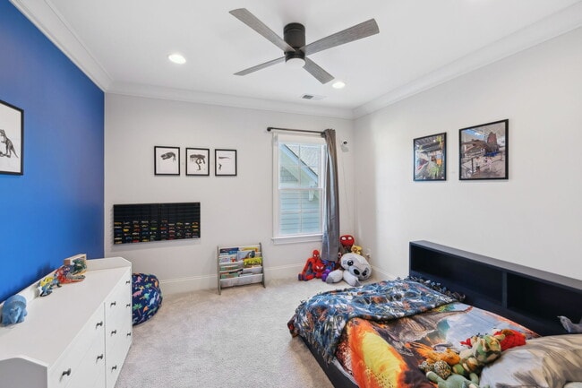 Building Photo - 8681 Belladonna Dr