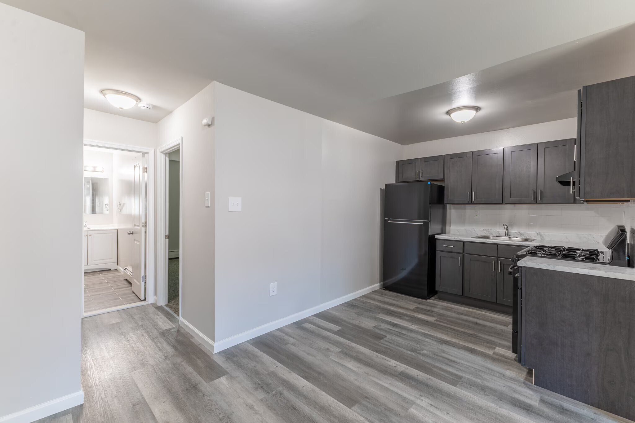 Building Photo - 401 E Gibbsboro Rd