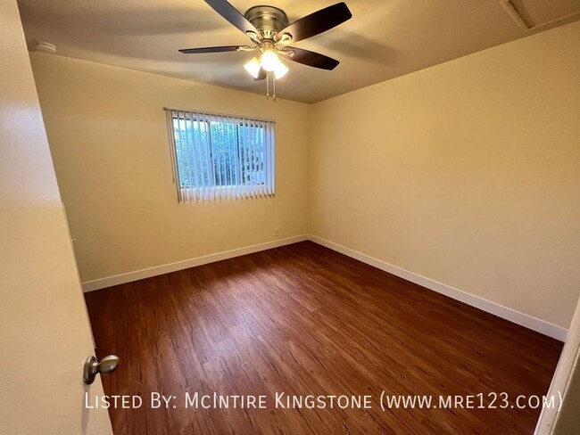 Building Photo - Come and See this Upgraded 1BR/1BA Apartme...