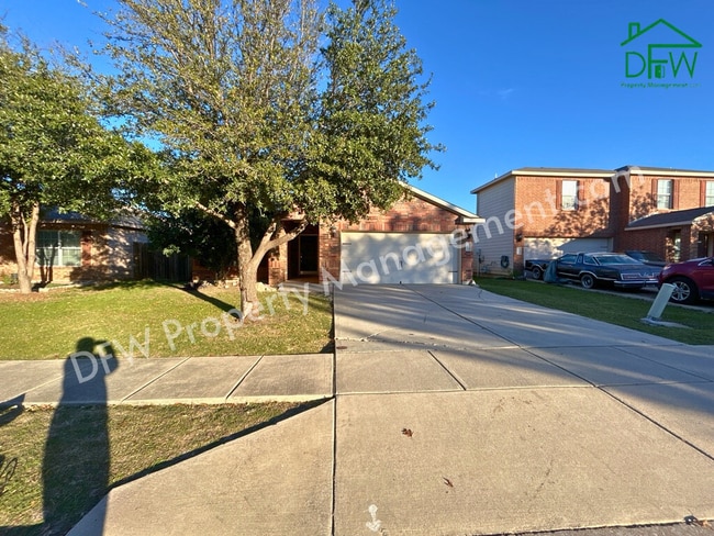 Building Photo - 10009 Iron Ridge Dr