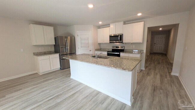 Building Photo - 9294 Tara Cir