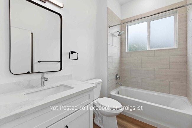 Building Photo - 2850 Nye St