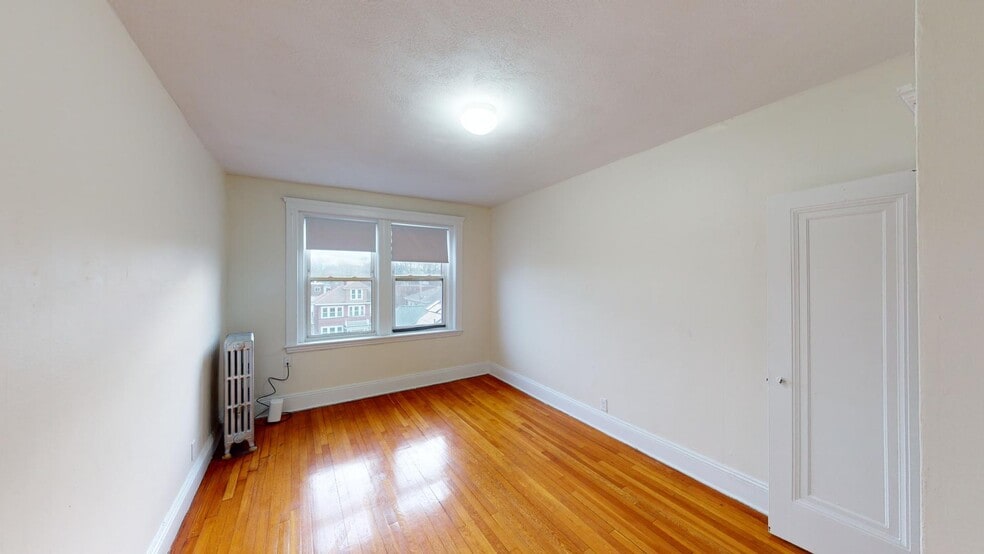 Building Photo - 116 Washington St