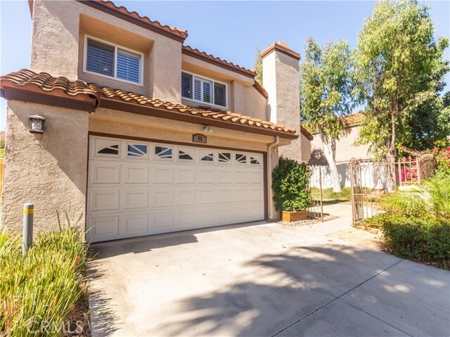 Building Photo - 33 Chaparral Dr