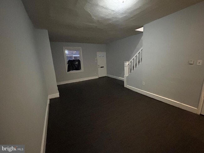 Building Photo - 4545 N Hicks St