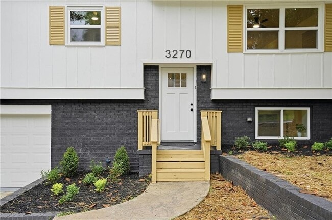 Building Photo - 3270 Belfort Rd SE