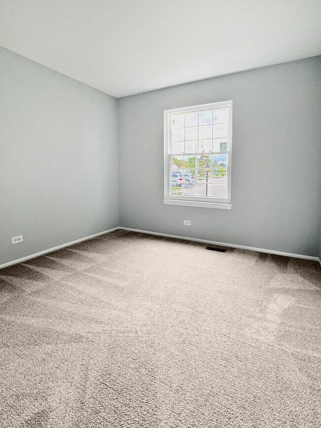 Building Photo - 1540 Heather Ct