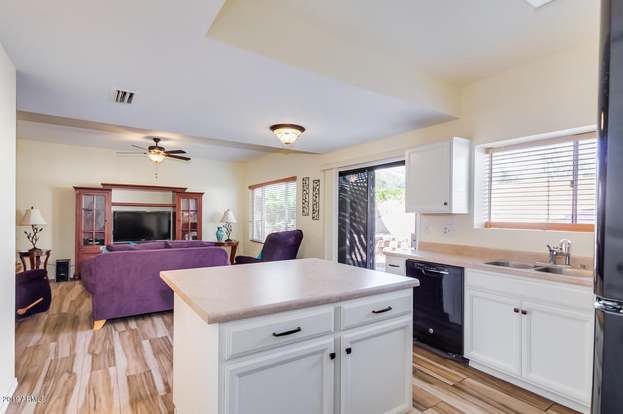 Building Photo - 4546 E Villa Theresa Dr