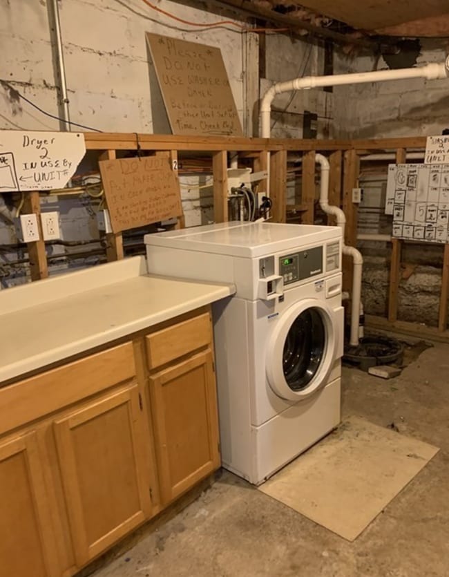 Building Photo - Available Now! Three bedroom one bath/ Goo...