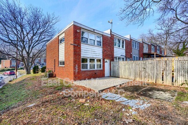 Building Photo - 3241 Bero Rd