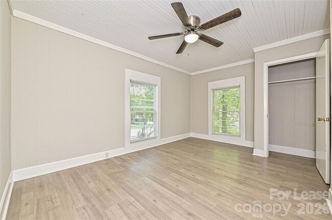 Building Photo - 708 S Hayne St
