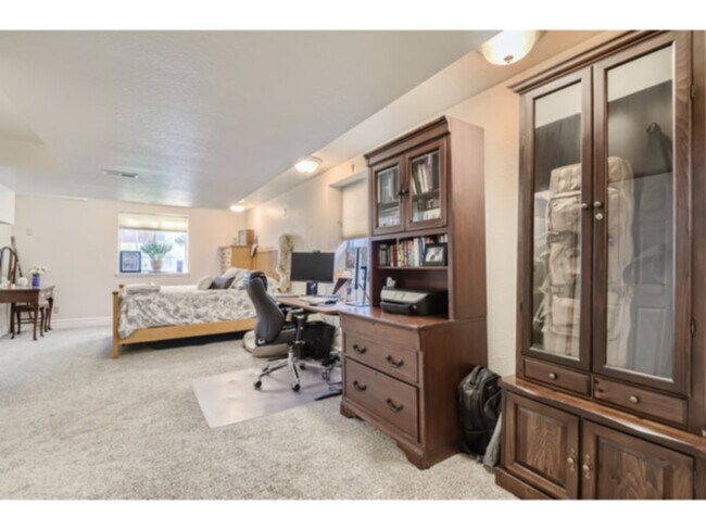 Building Photo - 3184 W Sugarbowl Ct